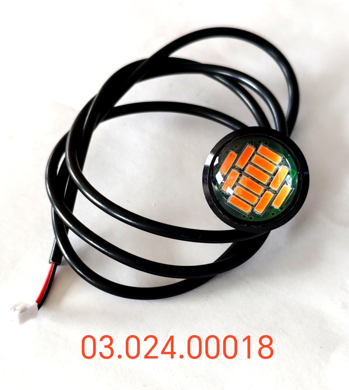 DUALTRON THUNDER Ⅲ Warning light on sider covers(rear)