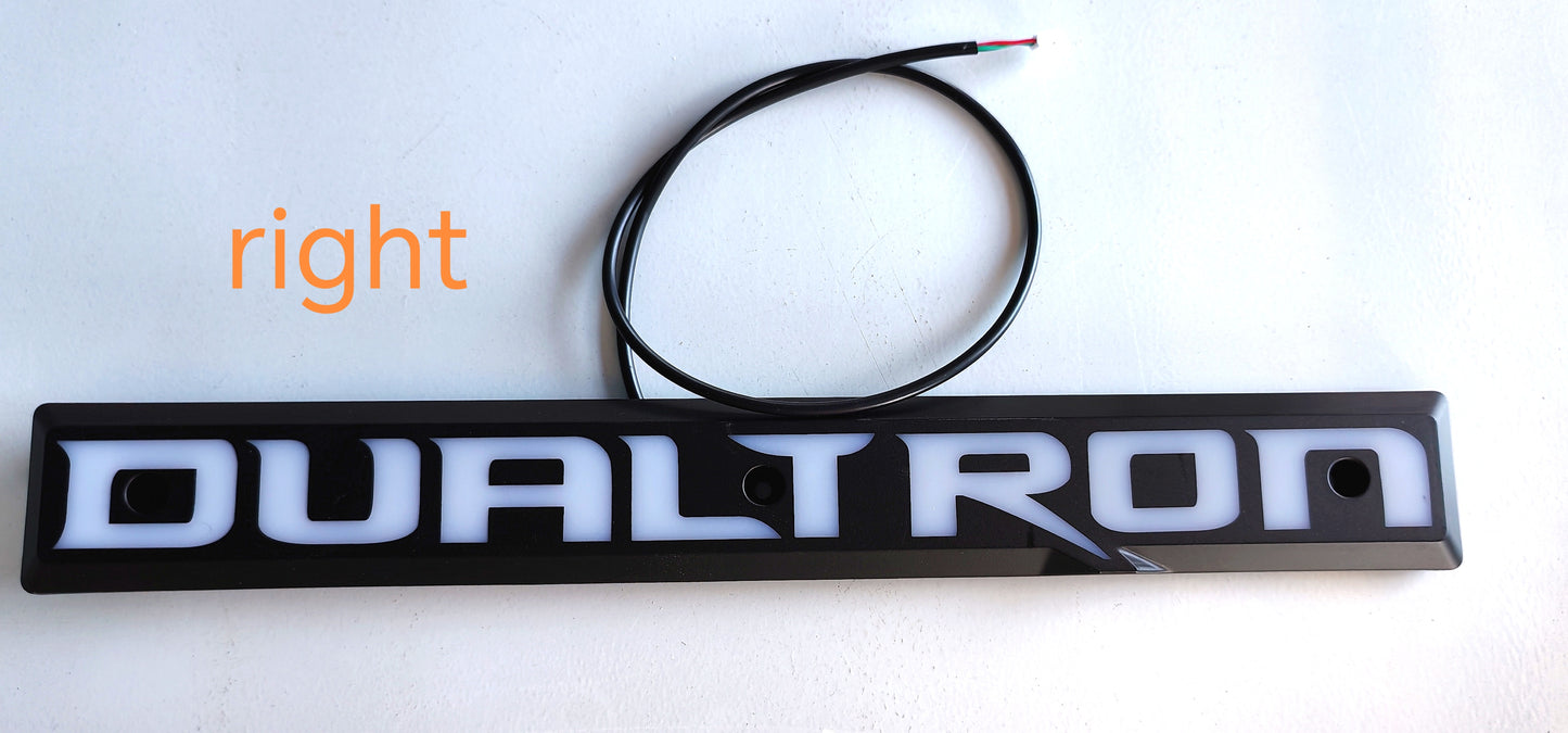 DUALTRON X LIMITED Right sider coever assembled