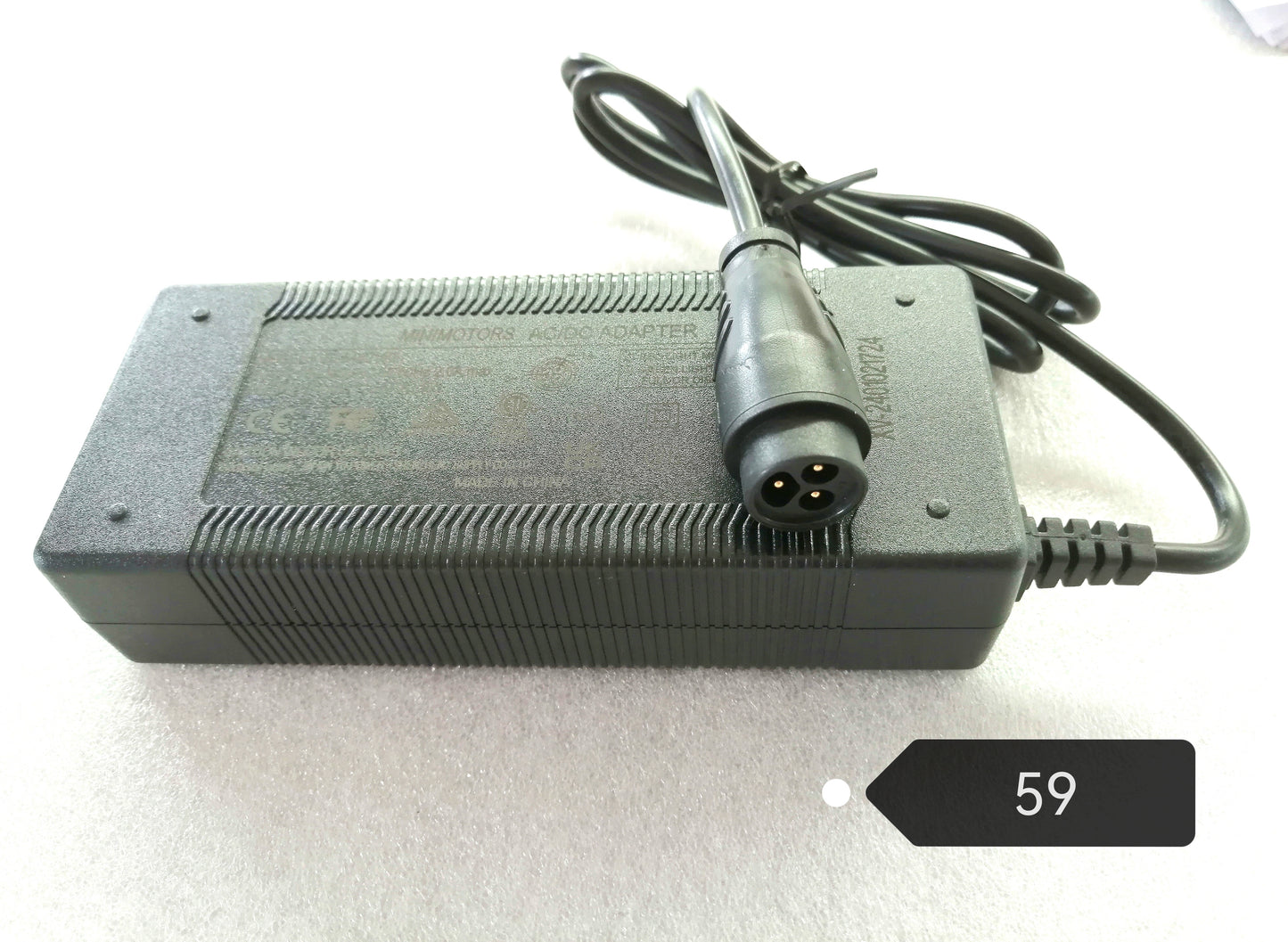 DUALTRON TOGO 48V TOGO Charger(54V1.5A)