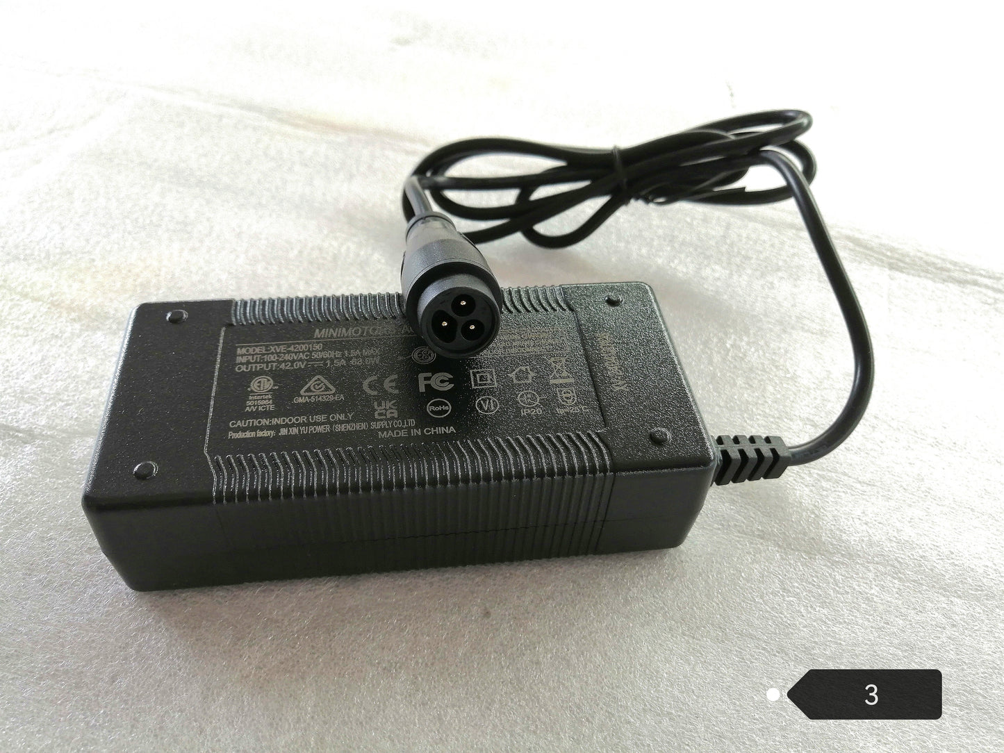 DUALTRON TOGO 36V STANDARD CHARGER 41.5V1.5A 3-PIN AU